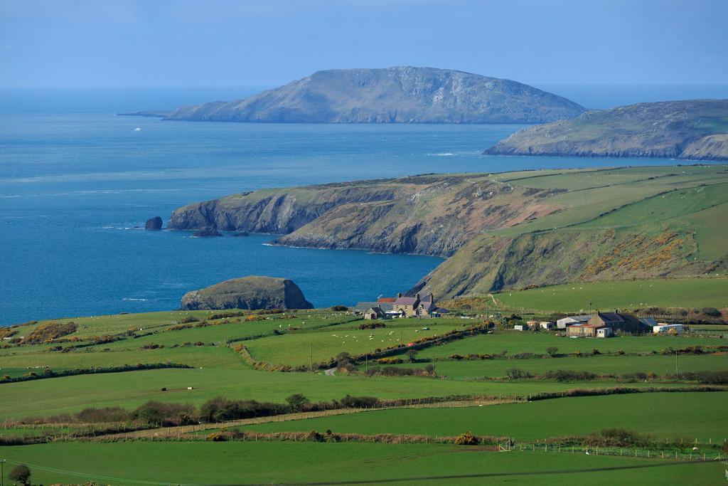 Вилла Rhiw 2 Bryn Tirion Экстерьер фото