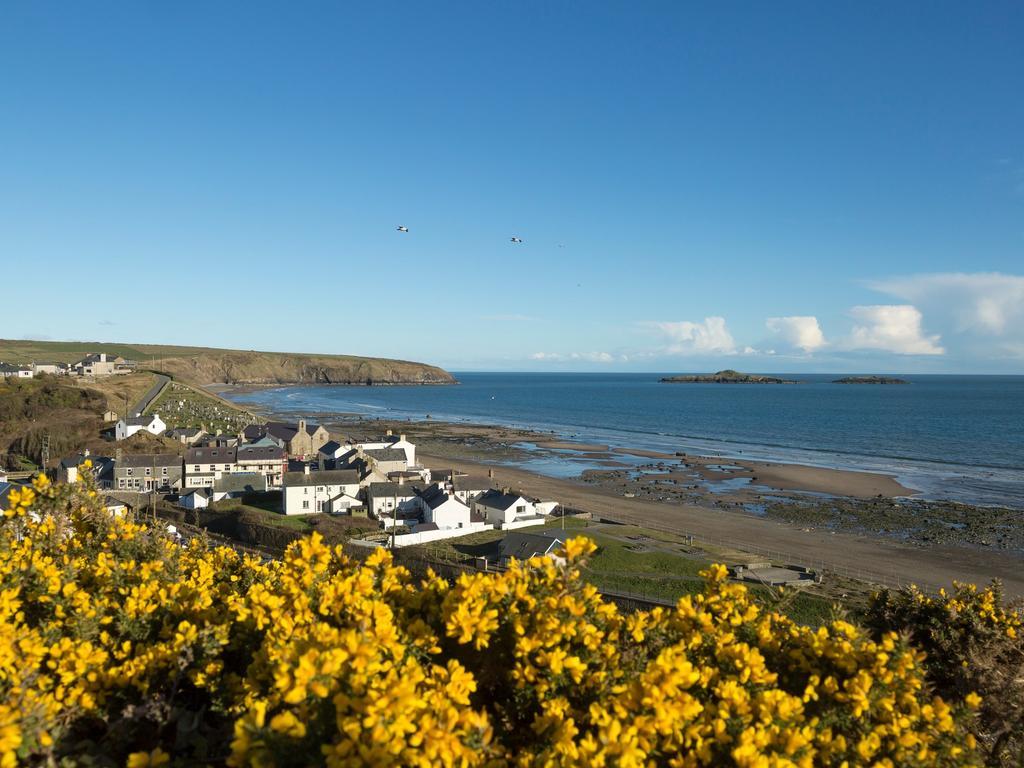 Вилла Rhiw 2 Bryn Tirion Экстерьер фото